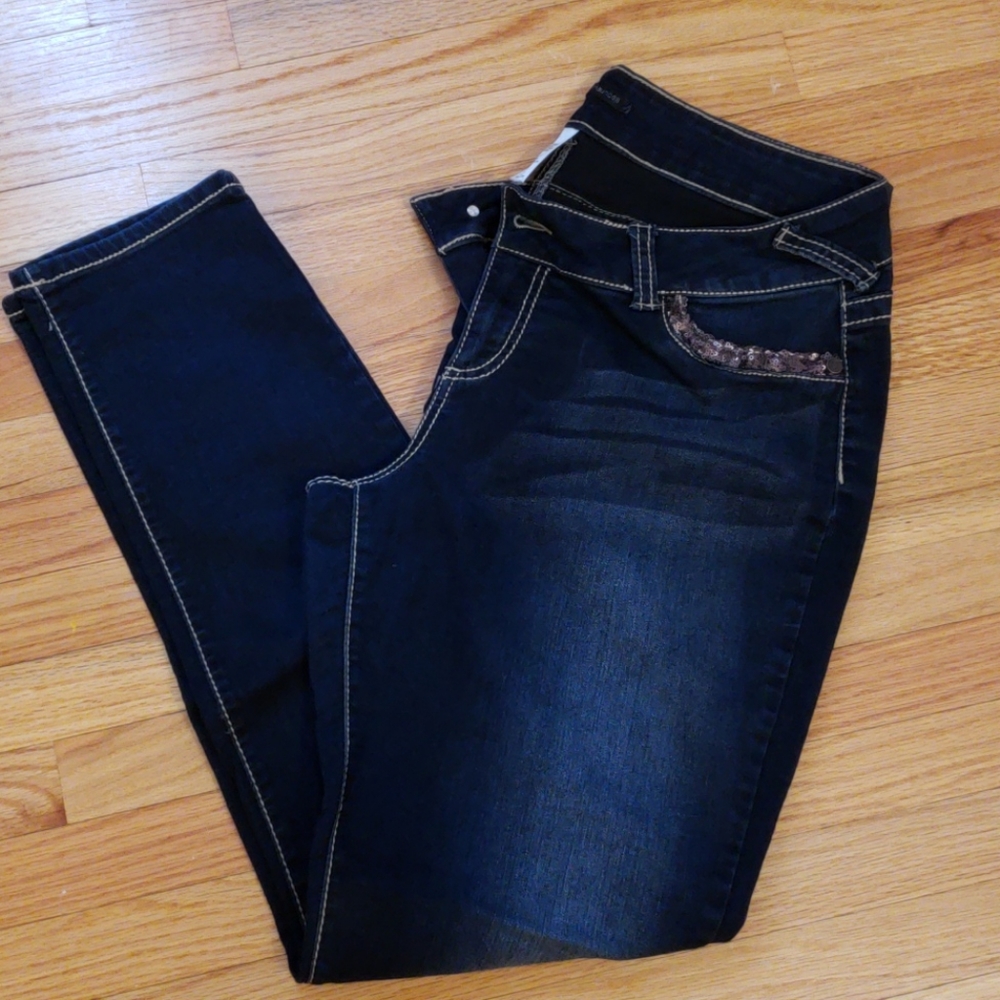 Dark Wash Skinny Jeans w/ Sequin Accents